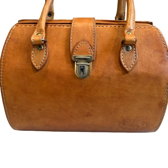 Vintage Chaco Cowhide Leather Hard Case Doctors Bag - Picture 3 of 16